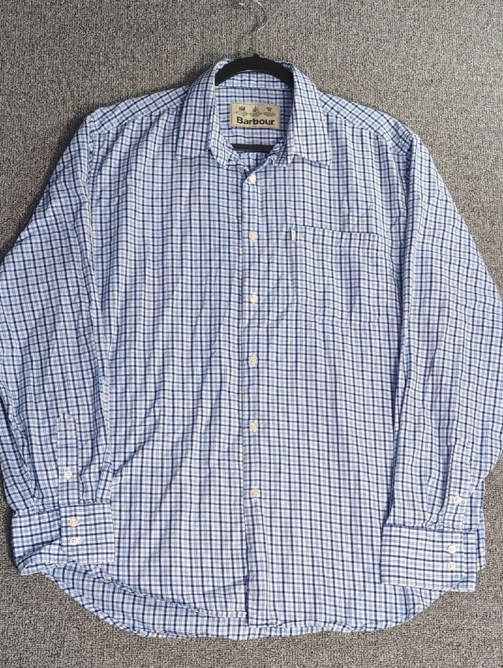 Barbour Ashridge Button Down Plaid Shirt Size Medium in Blue & White